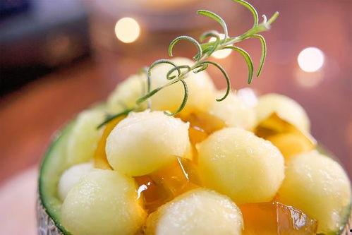 瓜西西有没有免费甜品吃,免费甜品大放送,甜蜜惊喜等你来 第1张 瓜西西有没有免费甜品吃,免费甜品大放送,甜蜜惊喜等你来 第1张